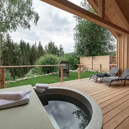 Forstgut - Premium Waldchalets Und Apartamento *