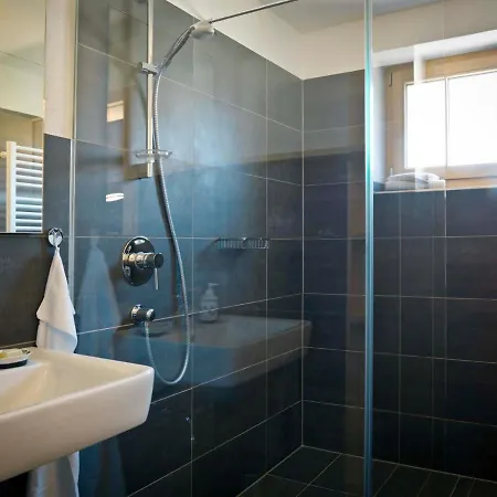 Forstgut - Premium Waldchalets Und *
