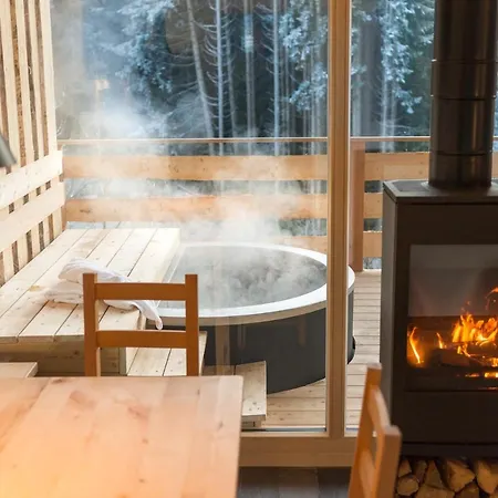 Forstgut - Premium Waldchalets Und Apartamento *
