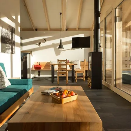 Forstgut - Premium Waldchalets Und * Regen