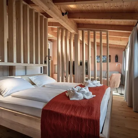 Forstgut - Premium Waldchalets Und