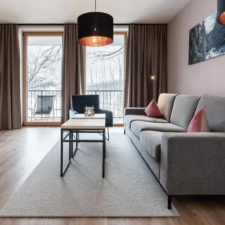 Forstgut - Premium Waldchalets Und Apartamento Regen