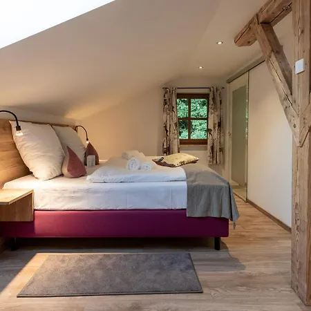 Forstgut - Premium Waldchalets Und Appartement Regen