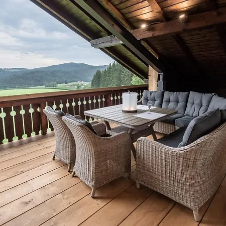 Forstgut - Premium Waldchalets Und Regen