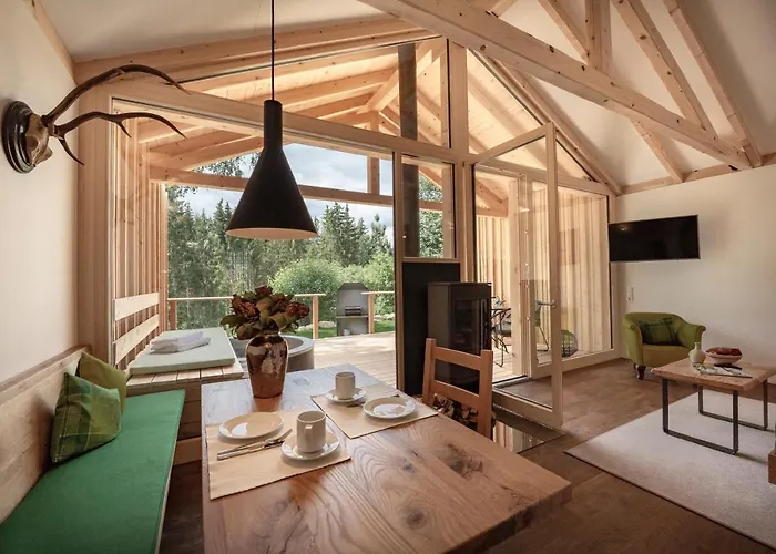 Forstgut - Premium Waldchalets Und * Regen