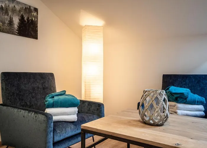 Апартаменты Forstgut - Premium Waldchalets Und Реген