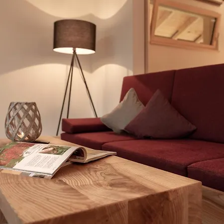 Forstgut - Premium Waldchalets Und *