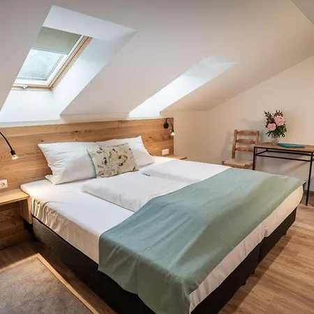 Forstgut - Premium Waldchalets Und