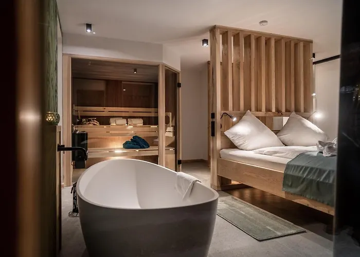 Forstgut - Premium Waldchalets Und Реген